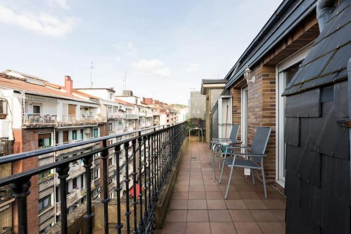 Apartament Luminoso Atico En San-Sebastian San Sebastián Zewnętrze zdjęcie