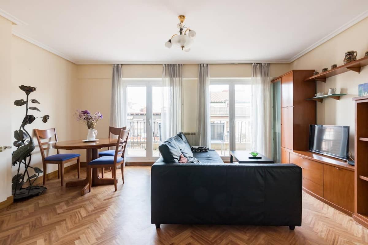 Apartament Luminoso Atico En San-Sebastian San Sebastián Zewnętrze zdjęcie